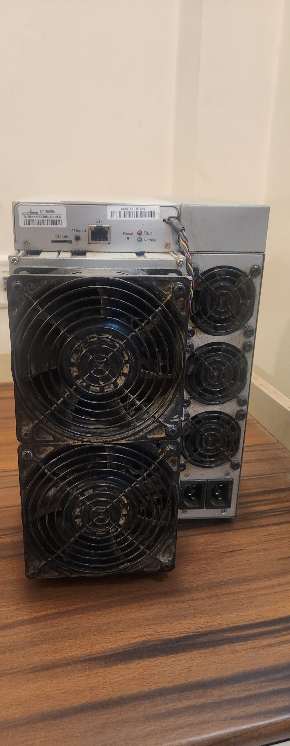 Antminer L7_9050