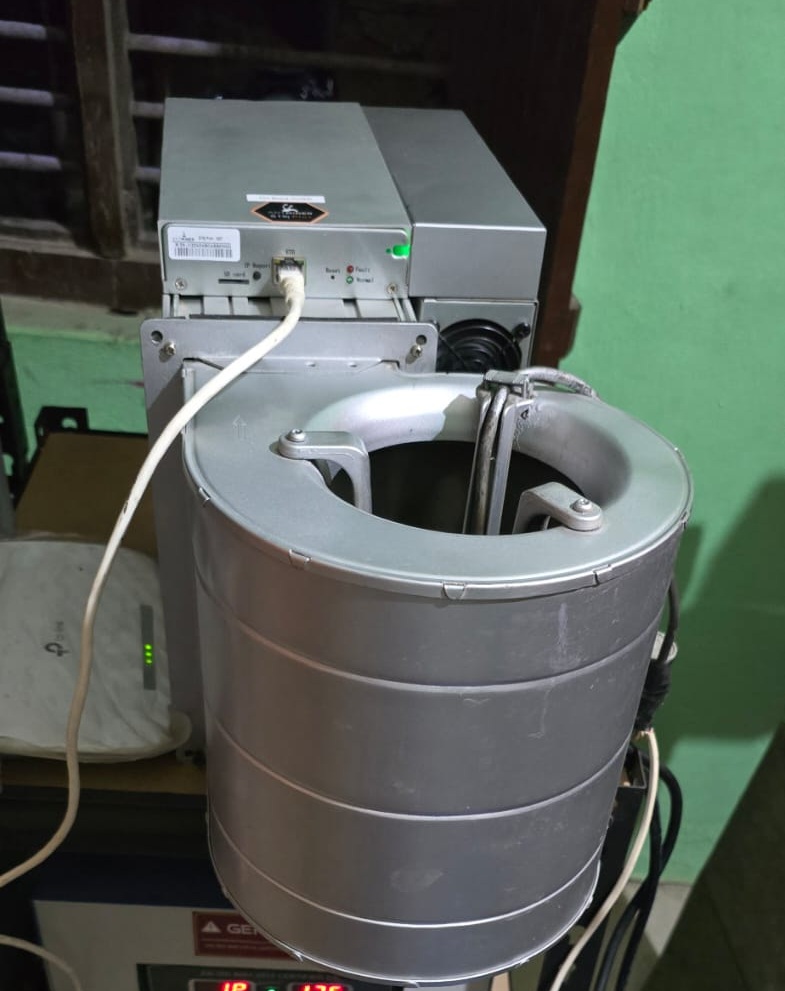 Bitmain Antminer S19j Pro+ (122Th)