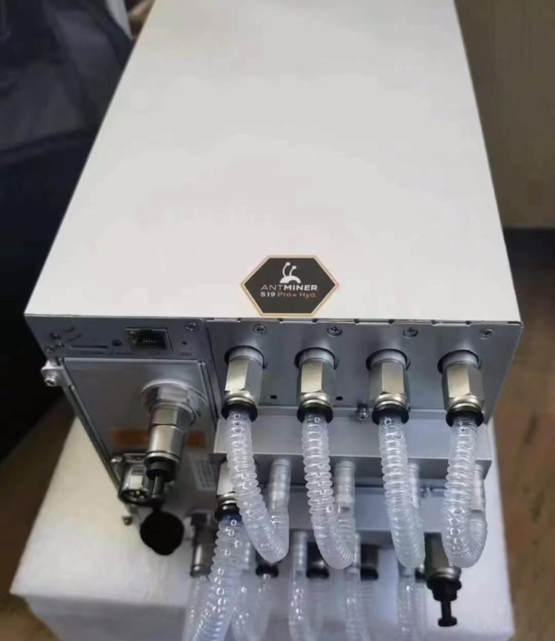 BITMAIN S19 PRO+ HYDRO 191T with radiator