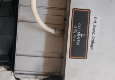 1000098044