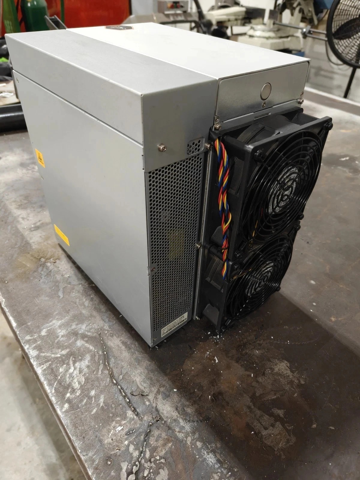 New Antminer AL1